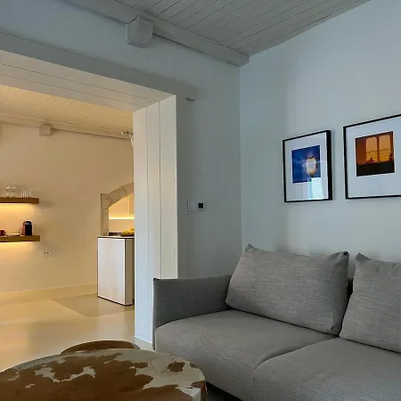 Apartment Callelarga 2 *