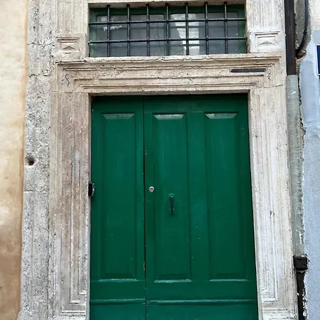 Apartment Callelarga 2 *