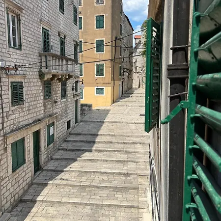 Callelarga 2 Apartamento *