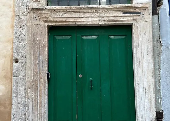 Apartament Callelarga 2 *