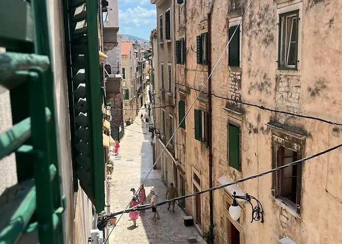 Callelarga 2 * Szybenik