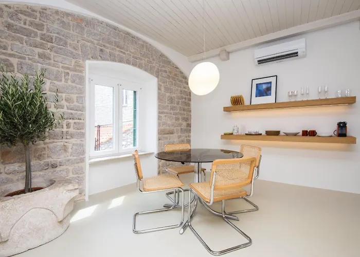 Callelarga 2 * Szybenik